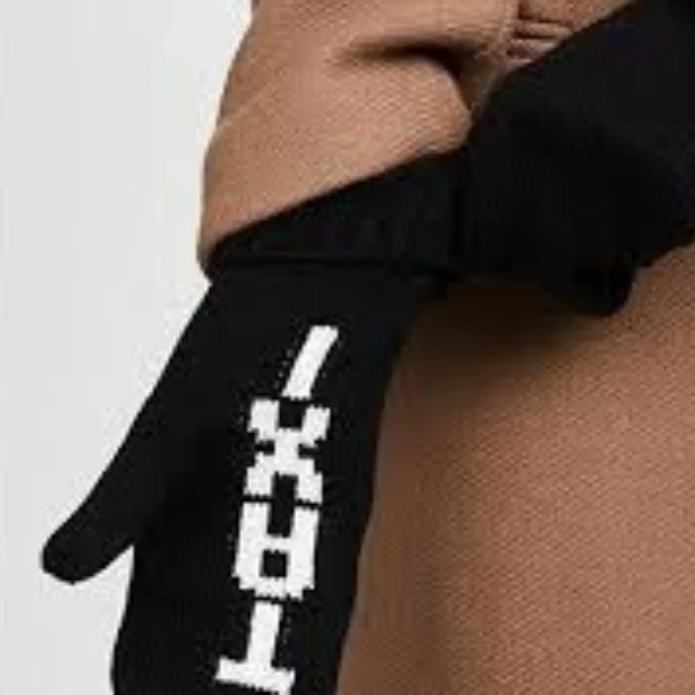 Kate Spade taxi Mittens
